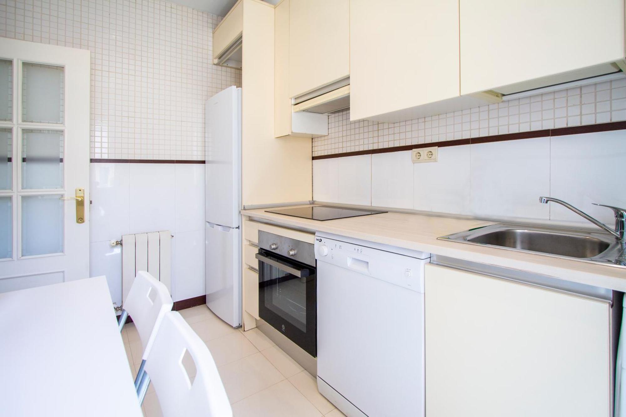 Apartamentos Dali Madrid Exterior photo