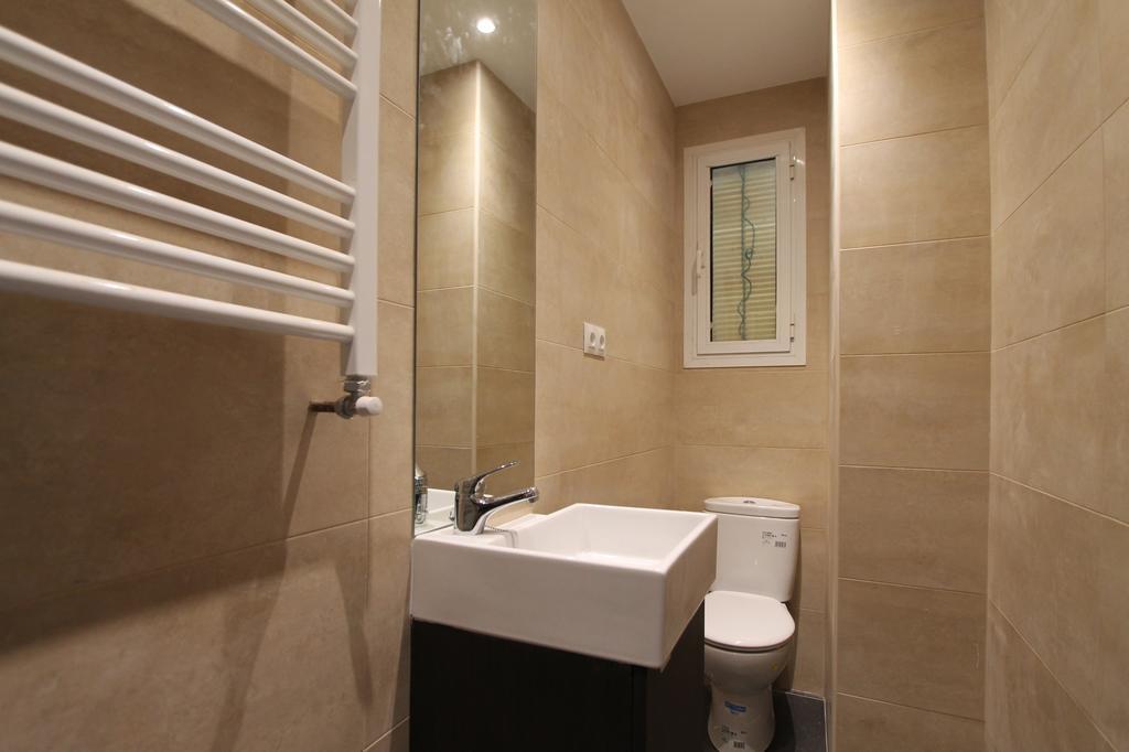 Apartamentos Dali Madrid Room photo